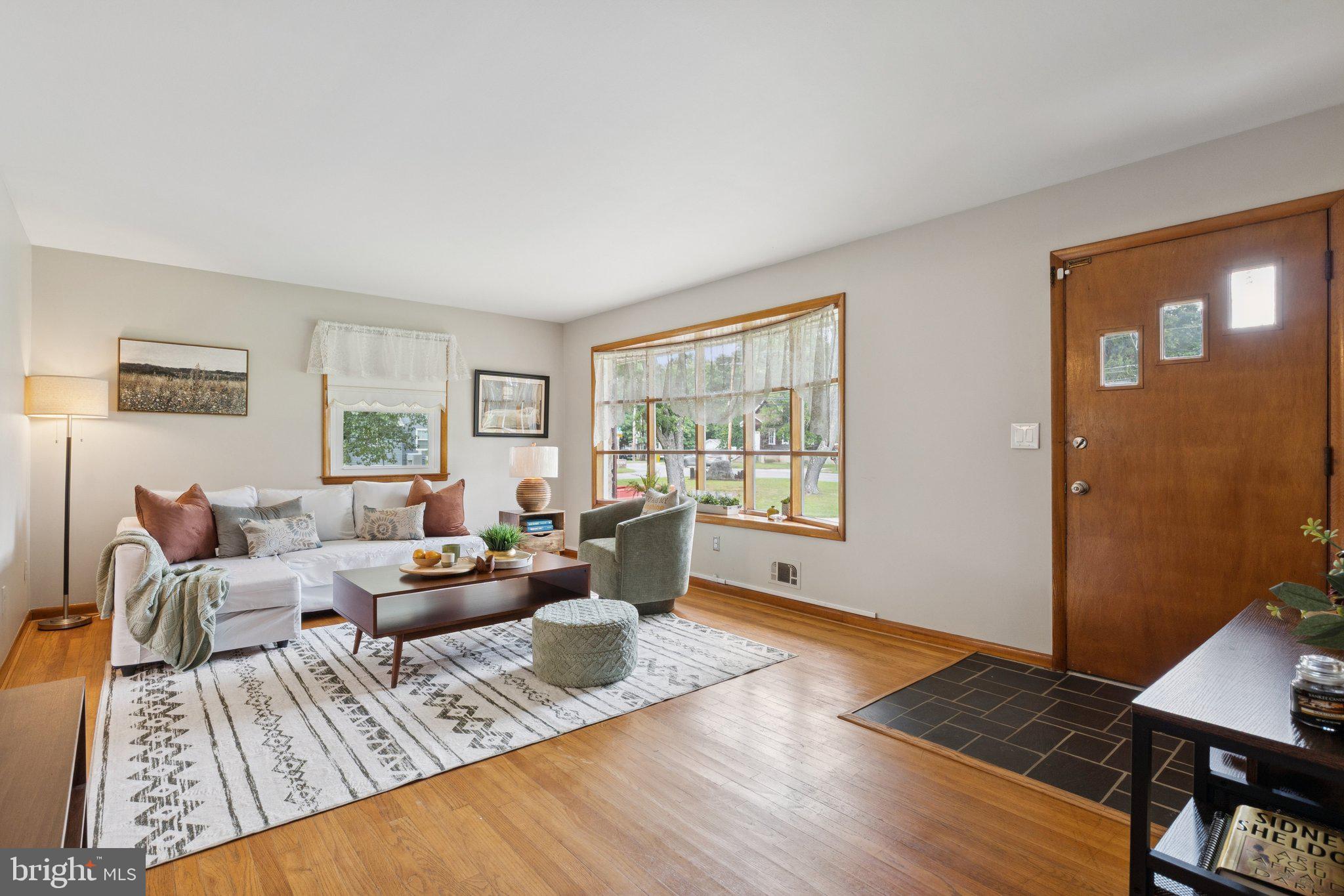 953 Annapolis Road Gambrills, MD 21054 - Photo 2 of 29