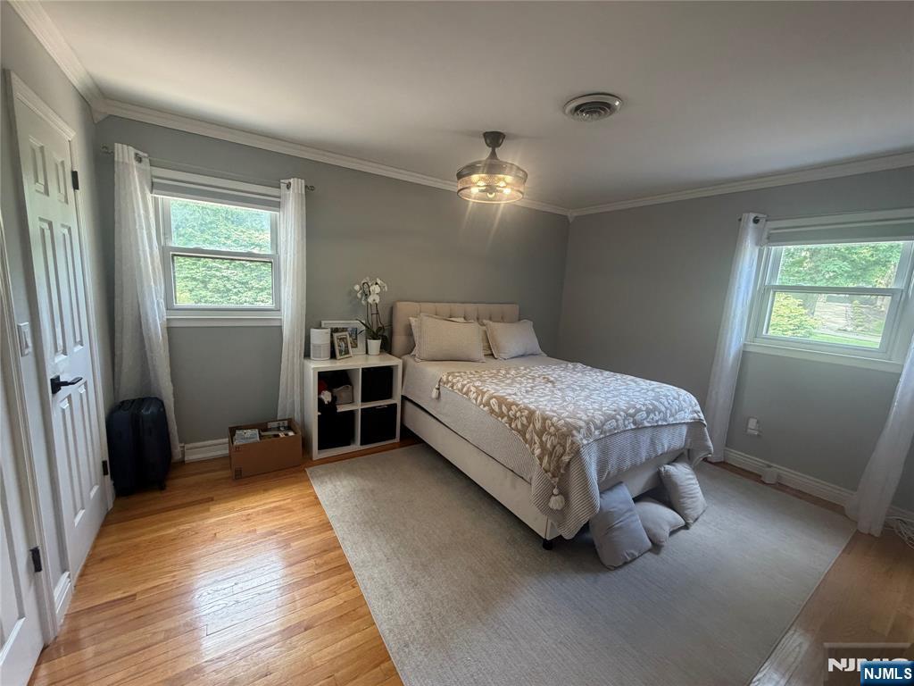 31 Clinton Lane Wayne, NJ 07470 - Photo 15 of 38