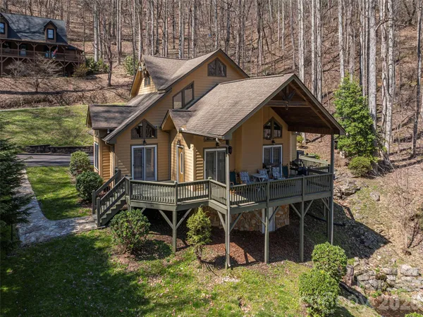 $797,500 | 90 Lionheart Lane, Maggie Valley, NC 28751