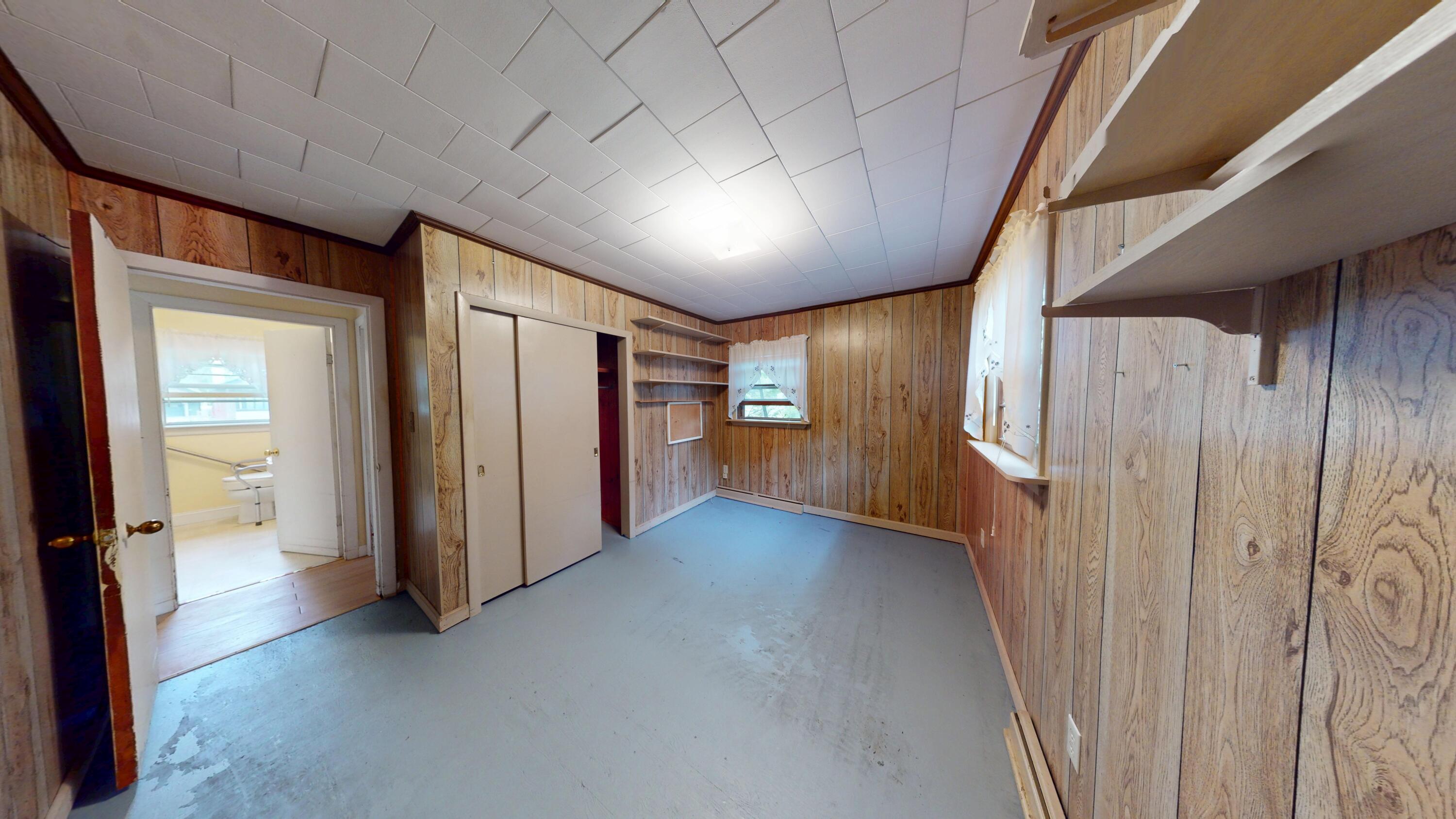 685 Mohawk Road Lincoln, ME 04457 - Photo 15 of 26 685-Mohawk-Rd-Bedroom-3