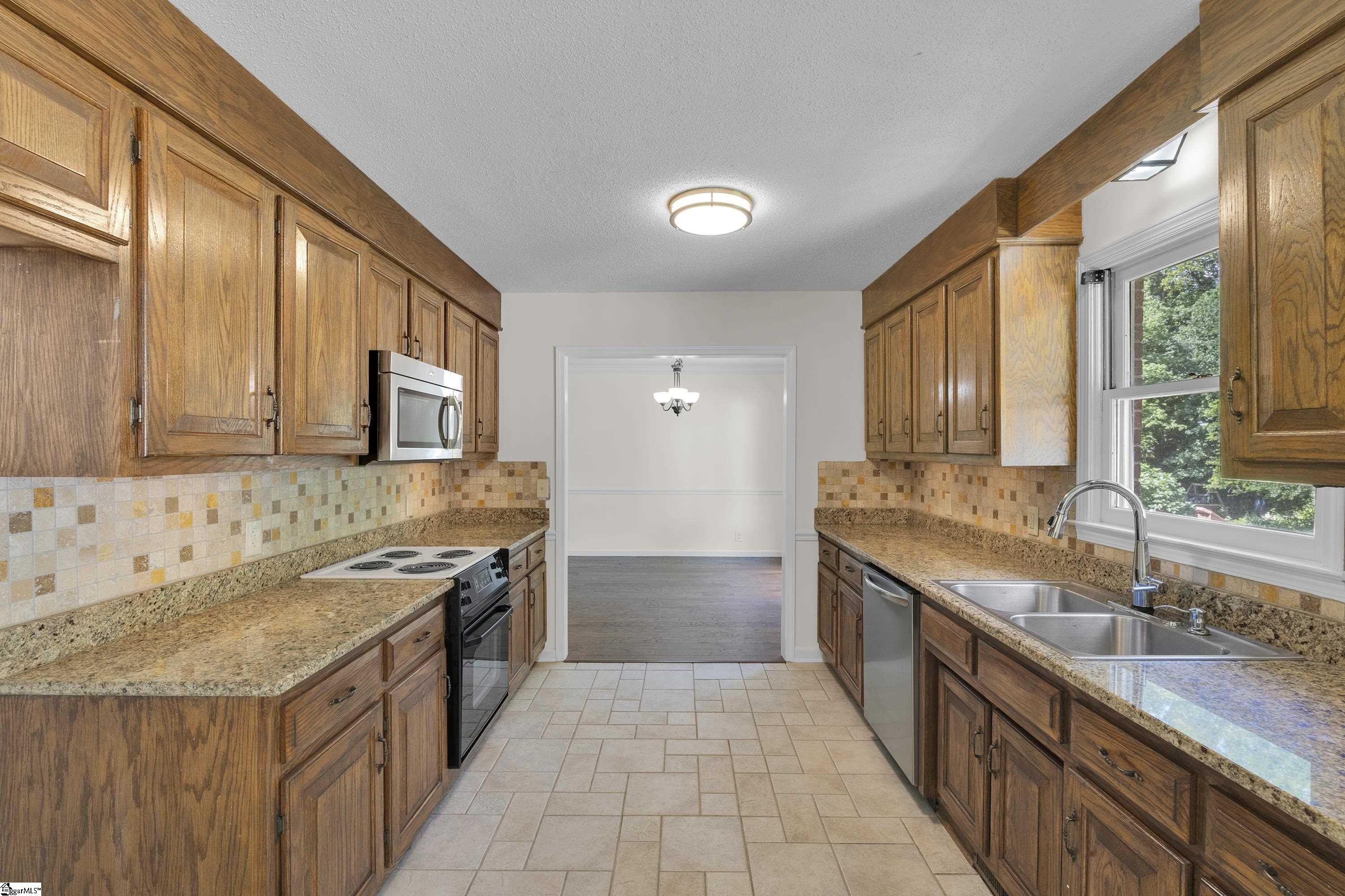 403 Harness Trail Simpsonville, SC 29681 - Photo 9 of 27