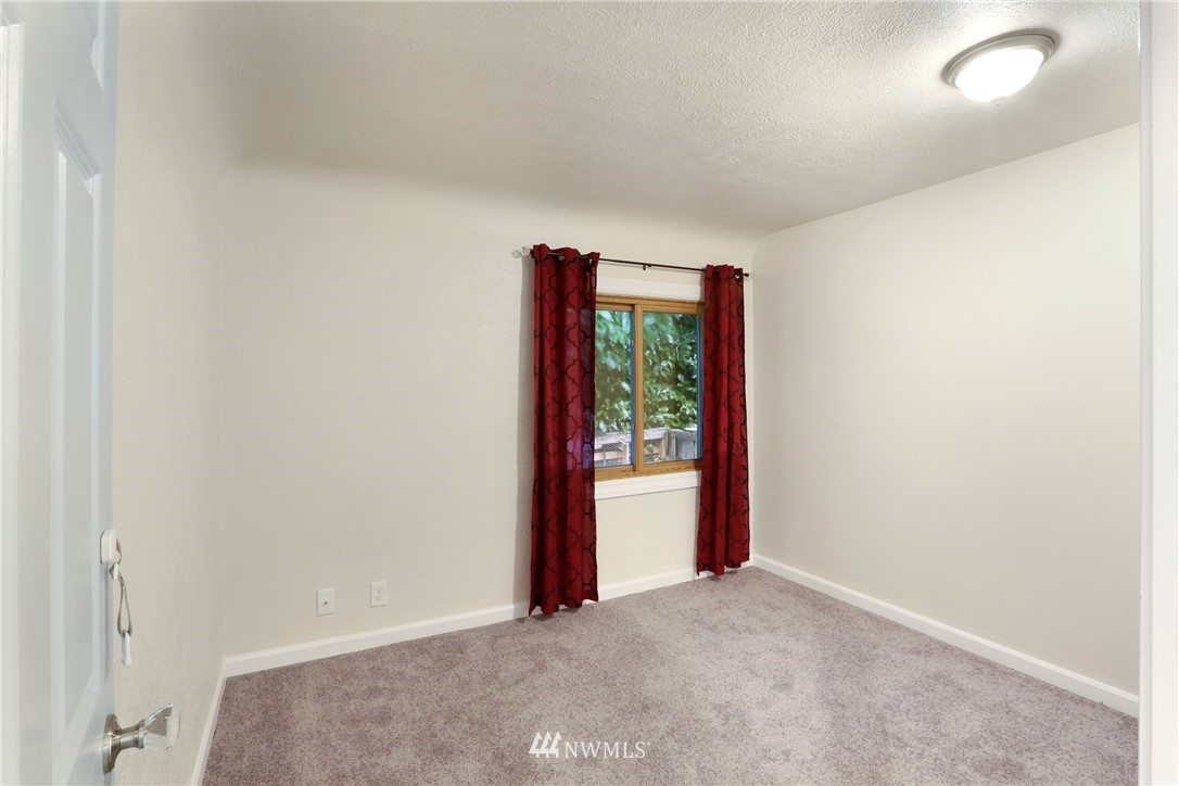 9220 Fruitdale Road Sedro-Woolley, WA 98284 - Photo 18 of 40 Gallery Image 18