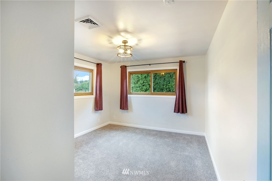 9220 Fruitdale Road Sedro-Woolley, WA 98284 - Photo 21 of 40 Gallery Image 21