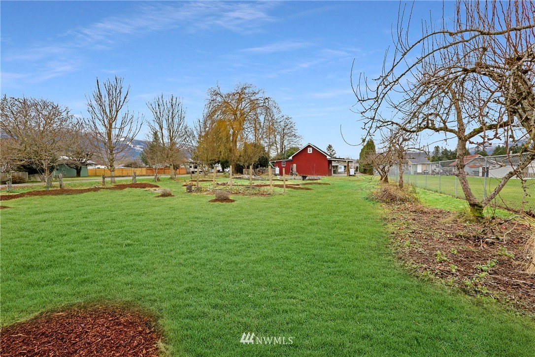 9220 Fruitdale Road Sedro-Woolley, WA 98284 - Photo 40 of 40 Gallery Image 40