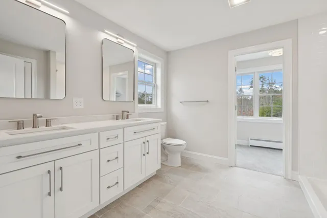 $639,900 | 17 Copp Drive, Rochester, NH 03868