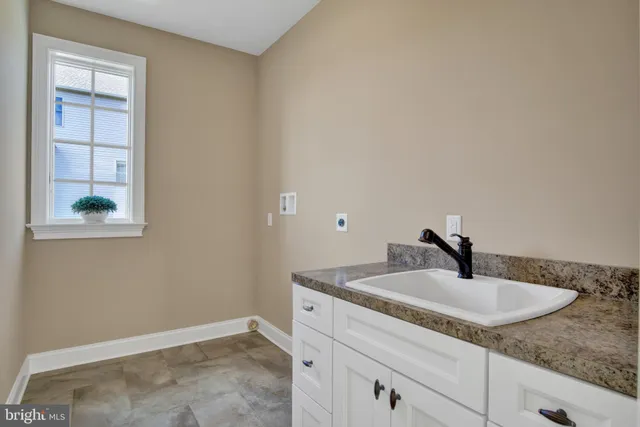 $824,000 | 315 Pennington Drive, Mechanicsburg, PA 17055