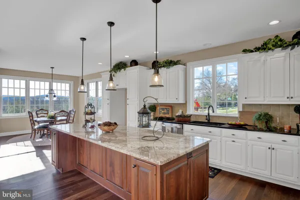 $824,000 | 315 Pennington Drive, Mechanicsburg, PA 17055