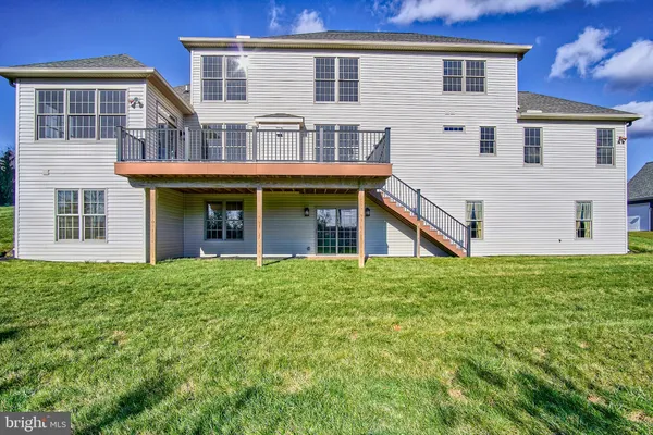$824,000 | 315 Pennington Drive, Mechanicsburg, PA 17055