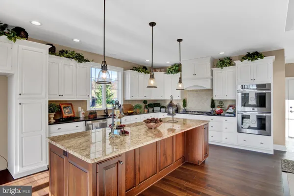 $824,000 | 315 Pennington Drive, Mechanicsburg, PA 17055