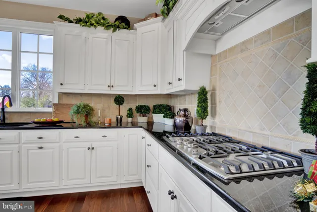 $824,000 | 315 Pennington Drive, Mechanicsburg, PA 17055