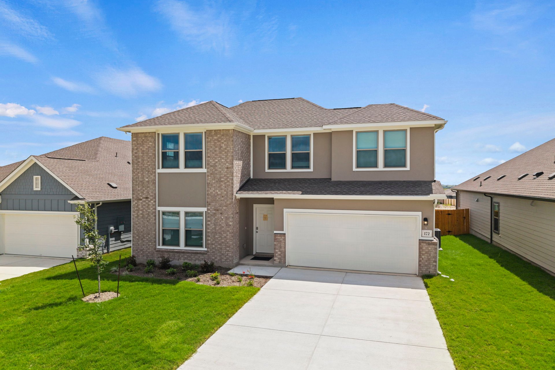 172 Wind Hill Jarrell, TX 76537 - Photo 4 of 30 172 Wind Hill - Howard D Elevation