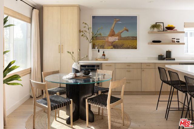 a view of a workspace with furniture