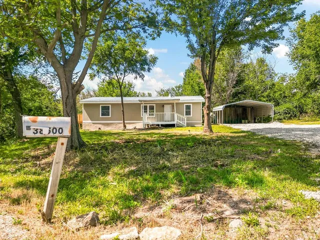 $267,500 | 38500 West 339th Street, Osawatomie, KS 66064