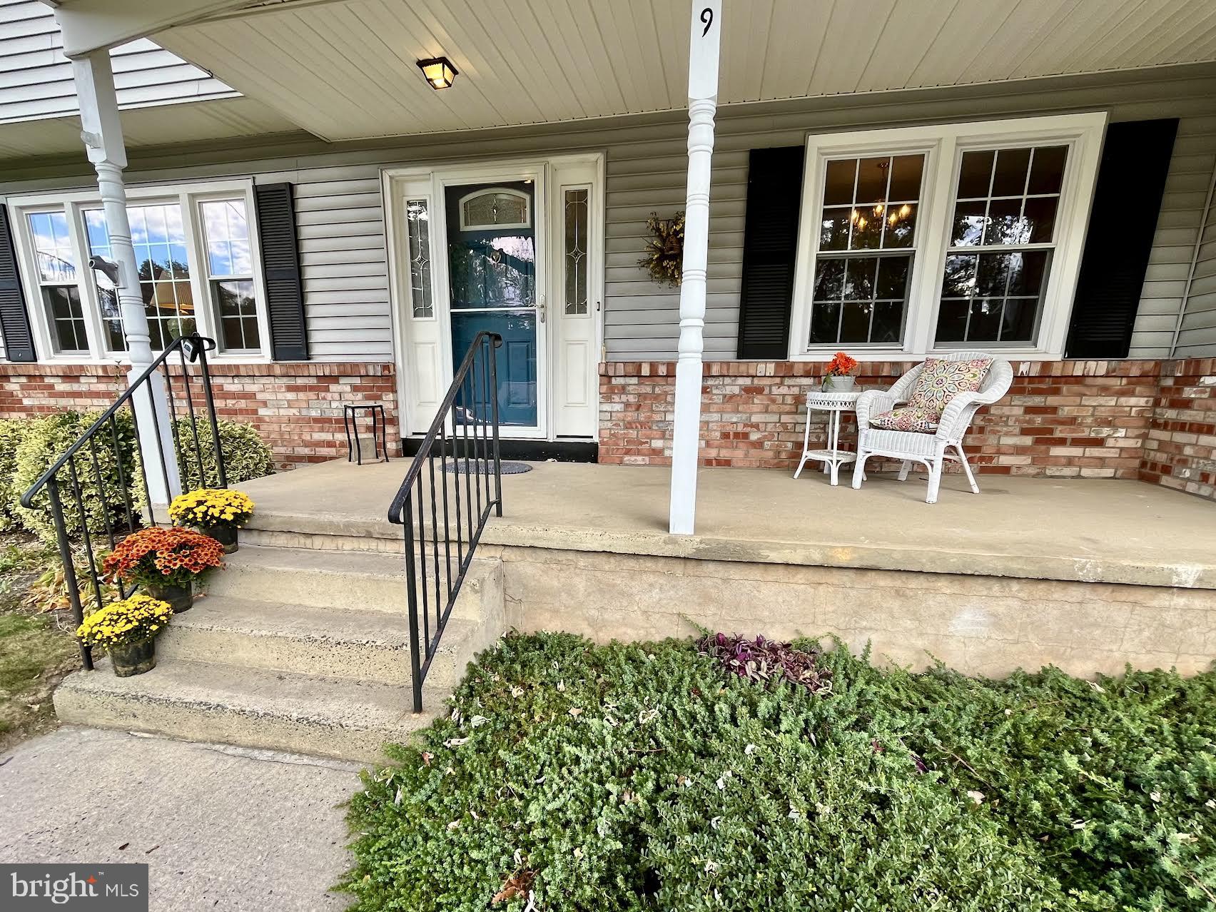 9 Periwinkle Lane Hamilton, NJ 08619 - Photo 6 of 38