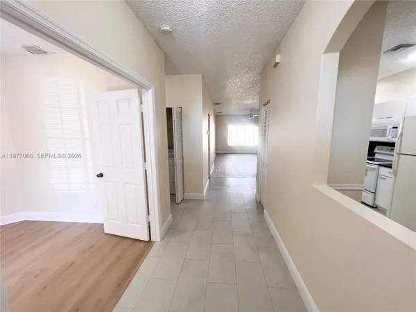 $2,800 | 4259 Southwest 10th Court, Deerfield Beach, FL 33442