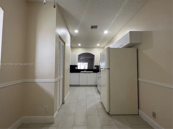 $2,800 | 4259 Southwest 10th Court, Deerfield Beach, FL 33442