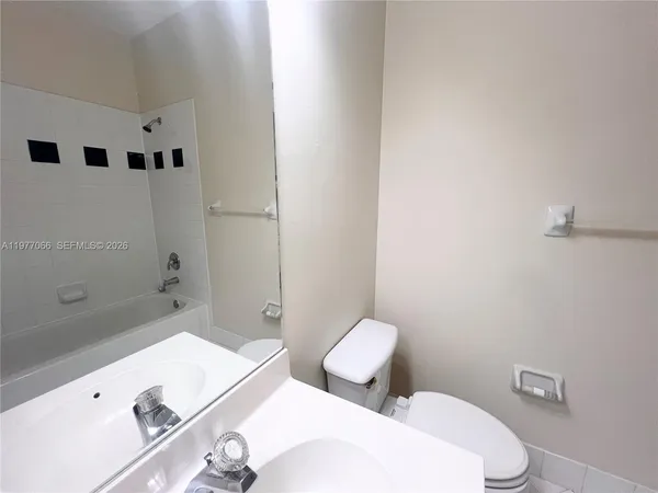 $2,800 | 4259 Southwest 10th Court, Deerfield Beach, FL 33442