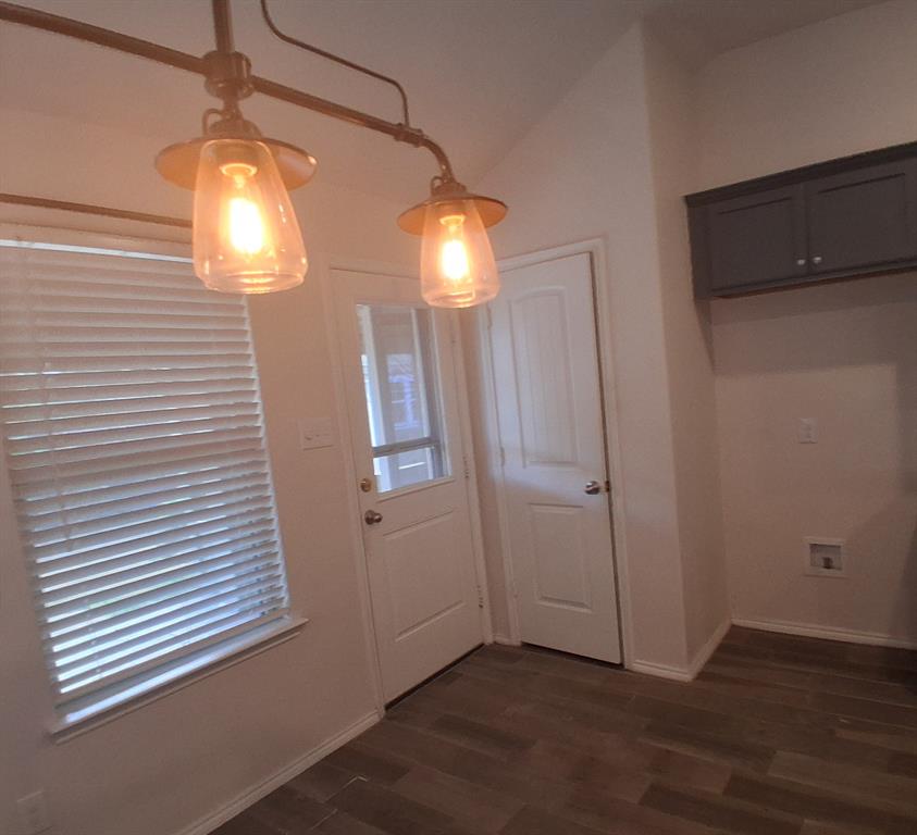 414 Stuart Lane Fate, TX 75189 - Photo 4 of 40