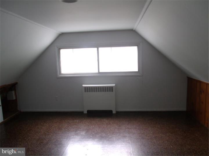 30 Mayflower Road Levittown, PA 19056 - Photo 8 of 12 Gallery Image 8