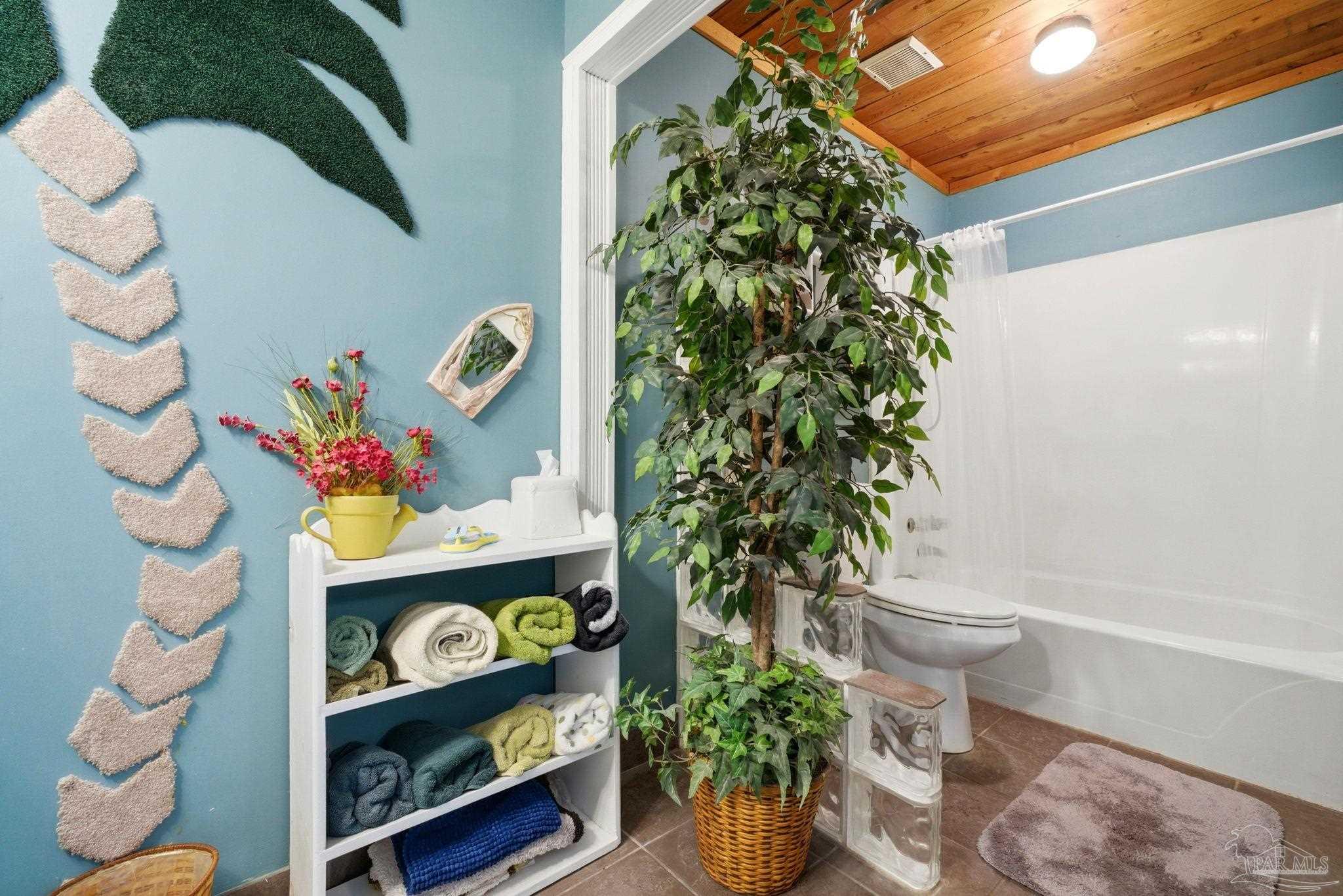 10827 Berryhill Road Pensacola, FL 32506 - Photo 19 of 46