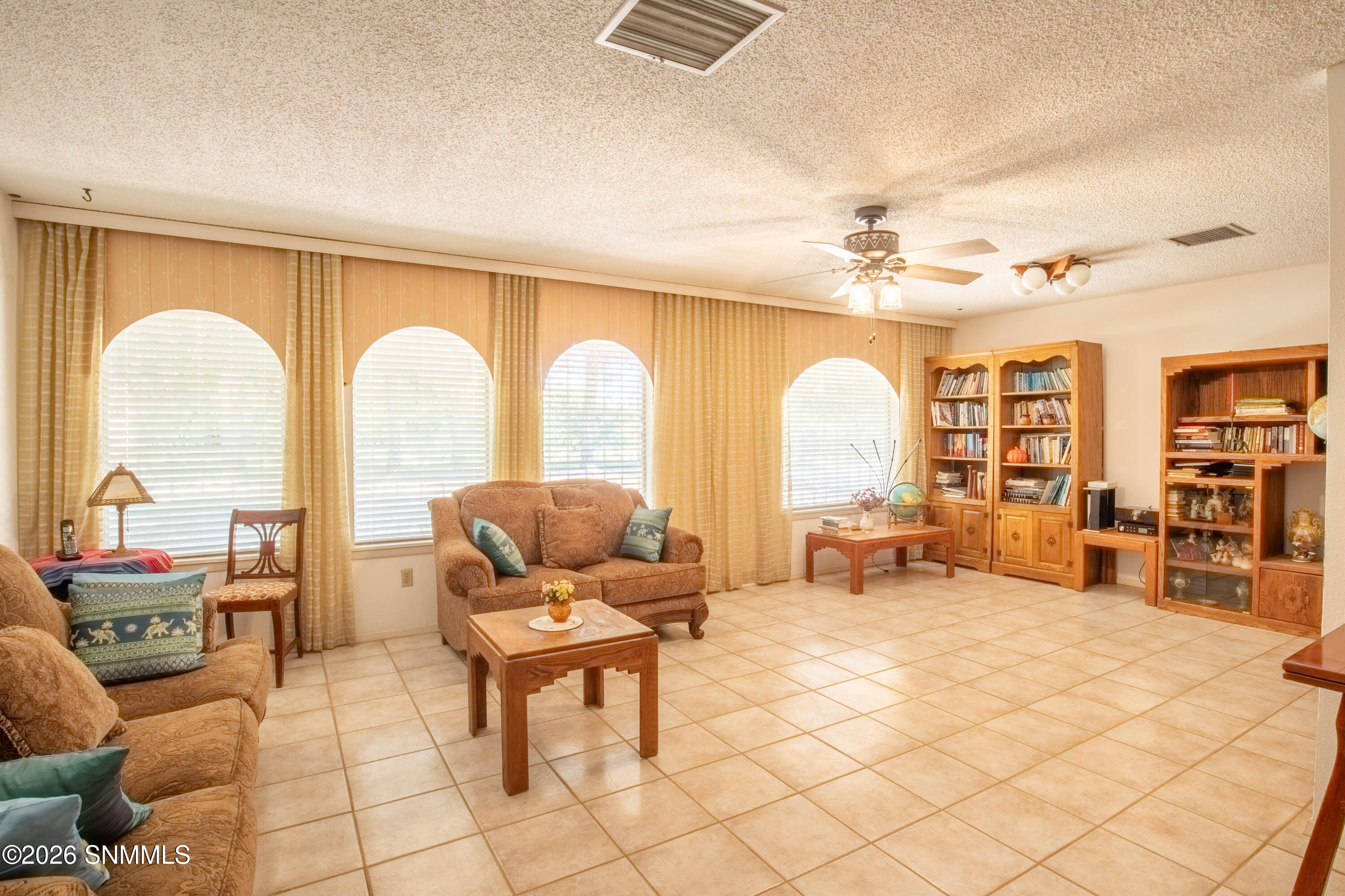 4735 Campbell Road Las Cruces, NM 88007 - Photo 5 of 44 Campbell-20