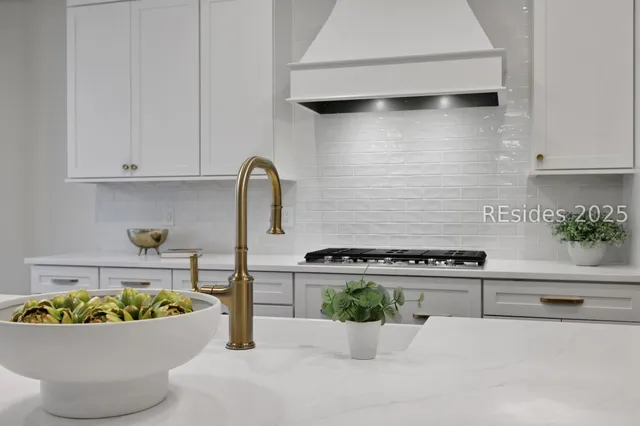 $1,295,000 | 1 Greeters Lane, Okatie, SC 29909