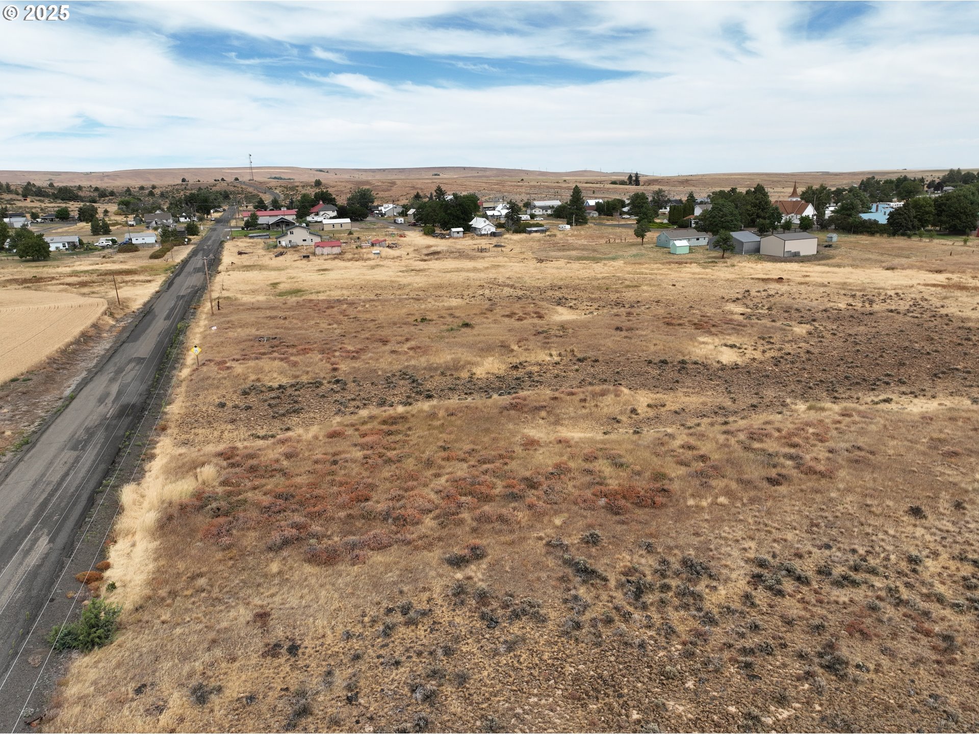Middle Road Bickleton, WA 99322 - Photo 4 of 15 Gallery Image 4