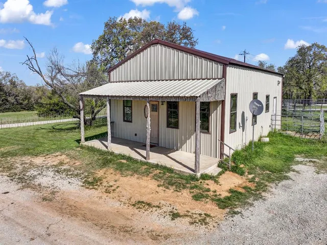 $1,100,000 | 4519 County Road 2690, Alvord, TX 76225