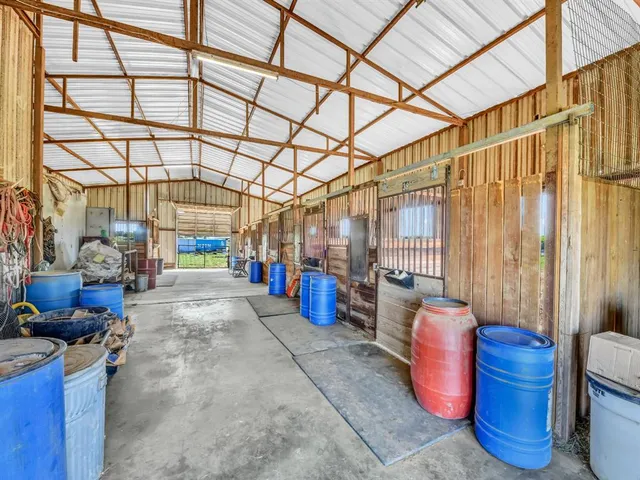 $1,100,000 | 4519 County Road 2690, Alvord, TX 76225