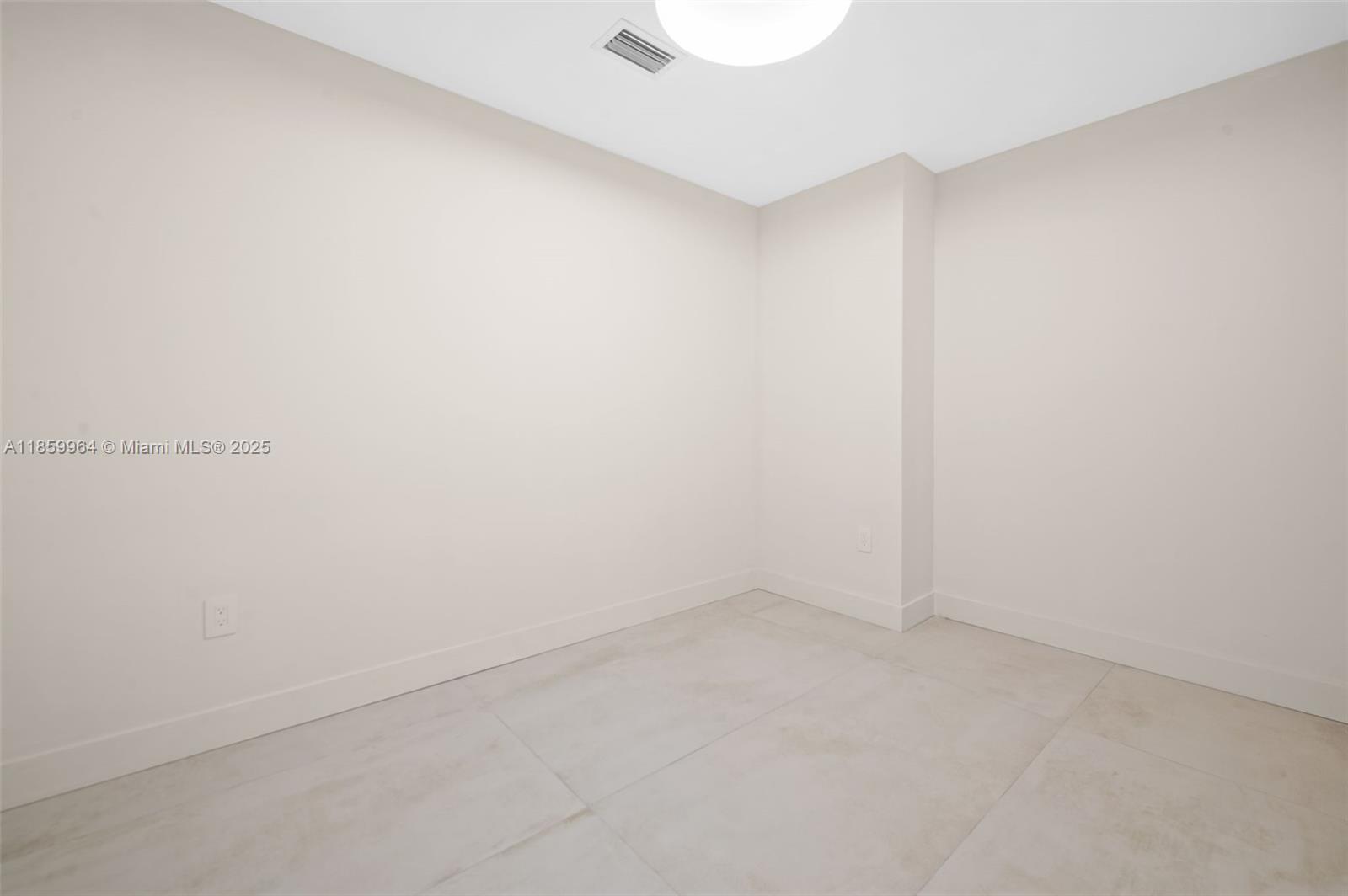 700 Northeast 24th Street, Unit 1406 Miami, FL 33137 - Photo 20 of 55 a view of small space