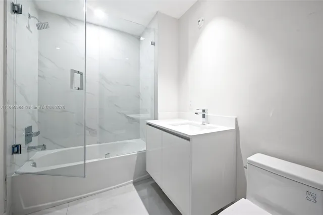 a view of terrace with sky view