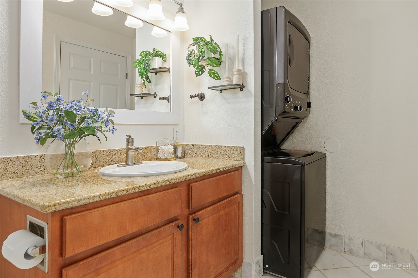 20318 Bothell Everett Highway, Unit A102 Bothell, WA 98012 - Photo 20 of 22