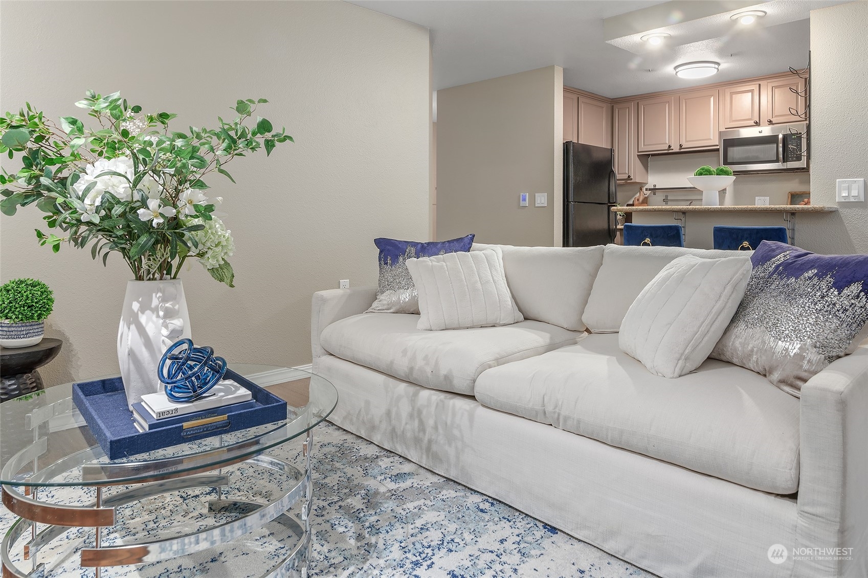 20318 Bothell Everett Highway, Unit A102 Bothell, WA 98012 - Photo 4 of 22