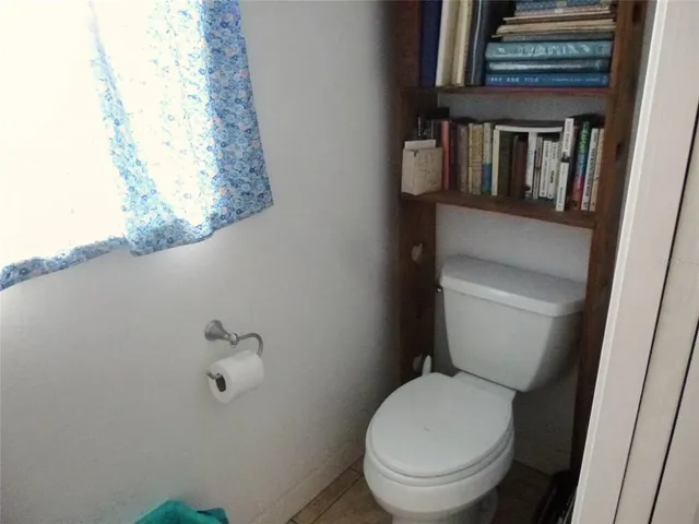 $395,000 | 121 Deer Road, Frostproof, FL 33843