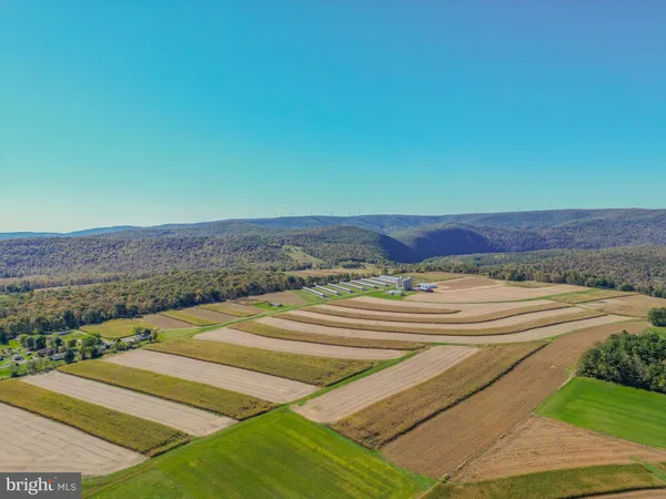 $2,900,000 | 55 Margrow Road, Tunkhannock, PA 18657