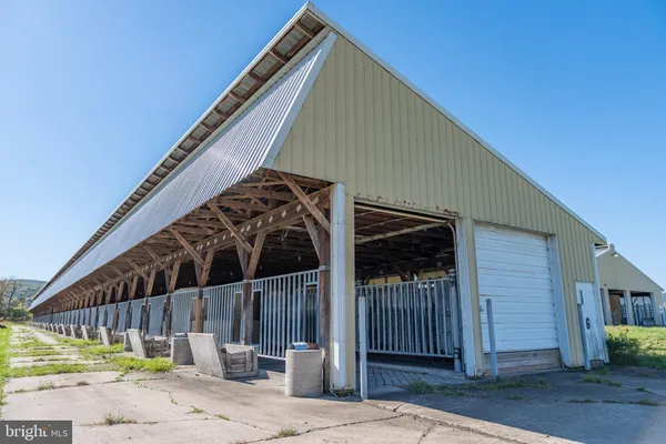 $2,900,000 | 55 Margrow Road, Tunkhannock, PA 18657