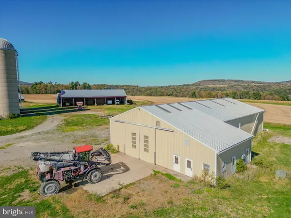 $2,900,000 | 55 Margrow Road, Tunkhannock, PA 18657