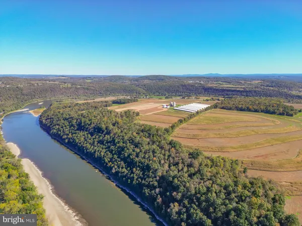 $2,900,000 | 55 Margrow Road, Tunkhannock, PA 18657