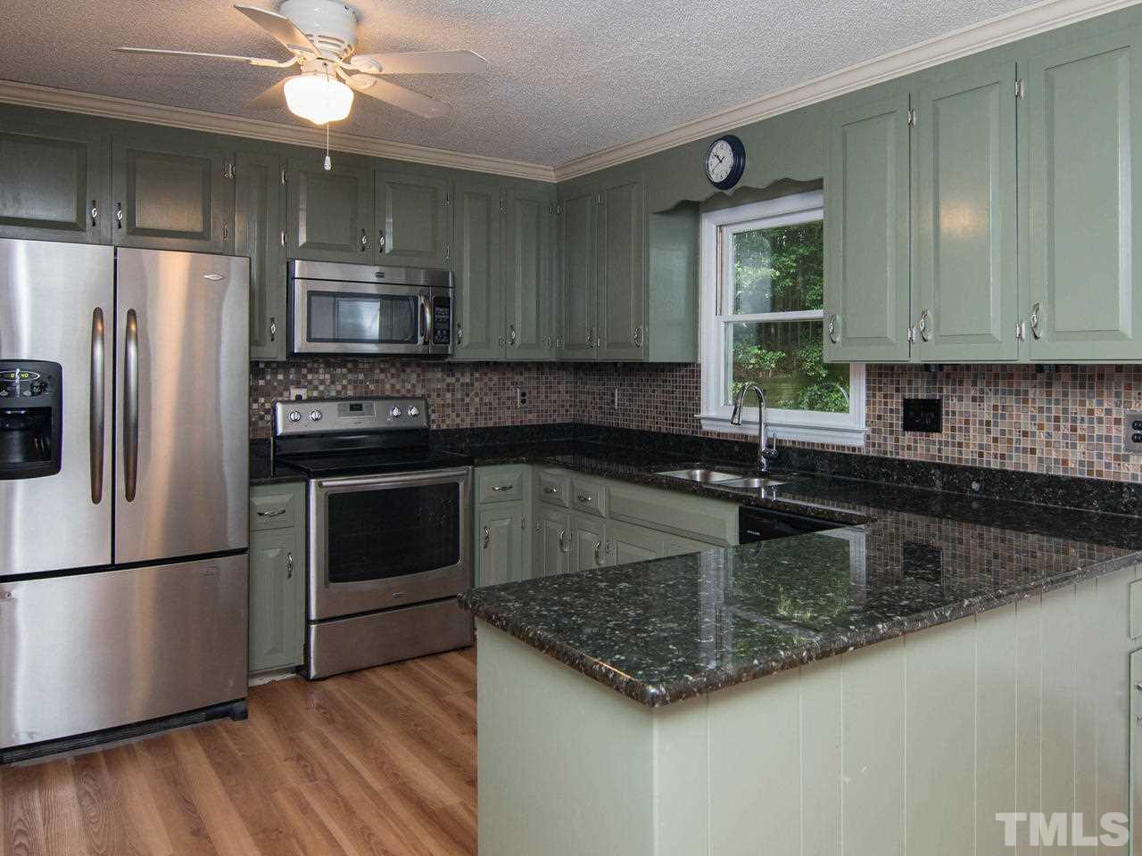 4518 Malvern Road Durham, NC 27707 - Photo 9 of 26