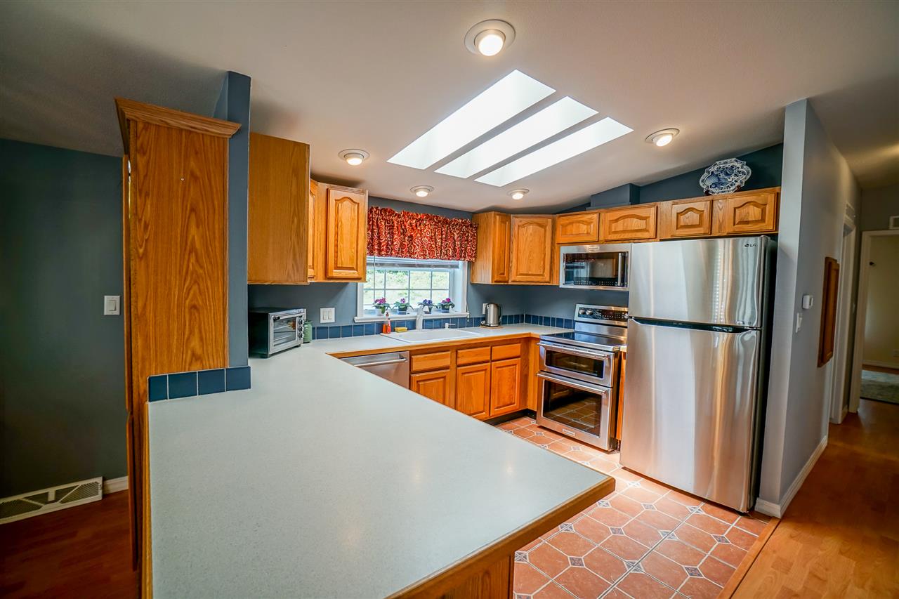 26 Sunset Way, Unit 26 Manchester, NH 03104 - Photo 12 of 30 Gallery Image 12