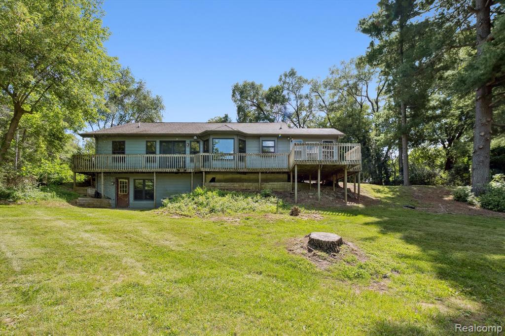 10419 Maple Road Hartland, MI 48353 - Photo 32 of 35