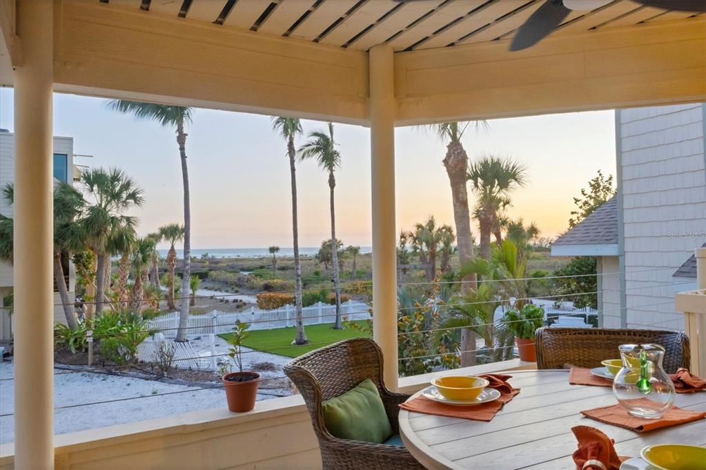 540 Beach Road, Unit 510 Sarasota, FL 34242 - Photo 6 of 96