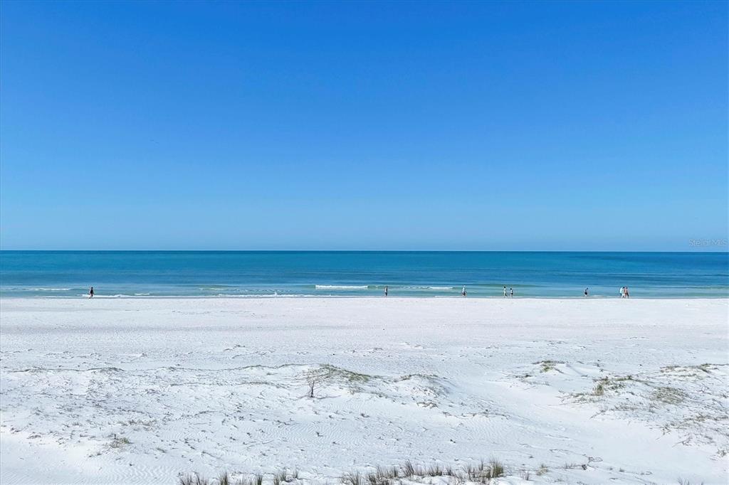 540 Beach Road, Unit 510 Sarasota, FL 34242 - Photo 73 of 96 a view of a room with an empty space and wooden floor