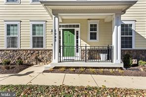 5948 Logans Way Ellicott City, MD 21043 - Photo 5 of 12