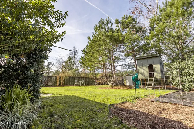 $245,000 | 104 Oaks Court, Picayune, MS 39466