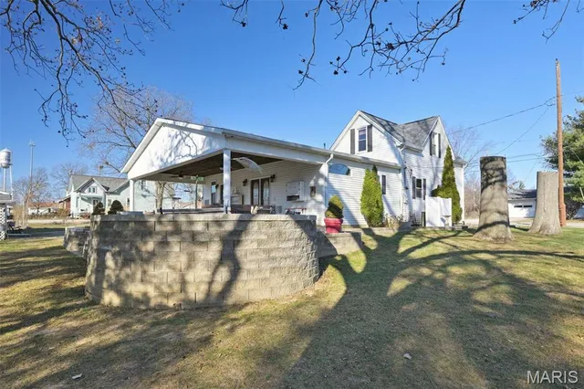 $385,000 | 312 East Madison Street, Millstadt, IL 62260