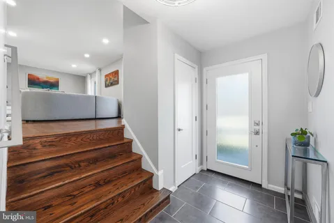 $1,550,000 | 5836 Lenox Road, Bethesda, MD 20817