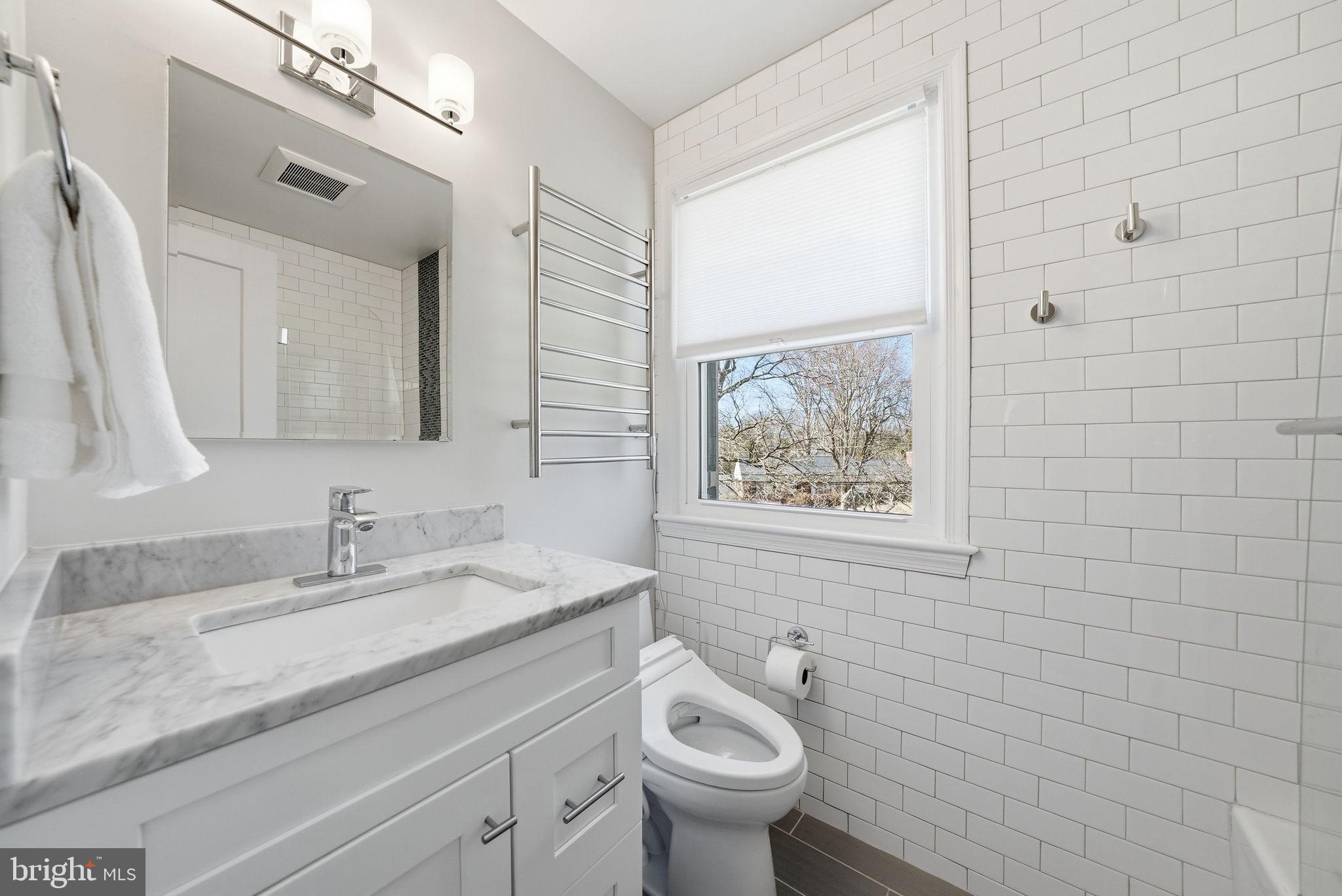 5836 Lenox Road Bethesda, MD 20817 - Photo 19 of 26