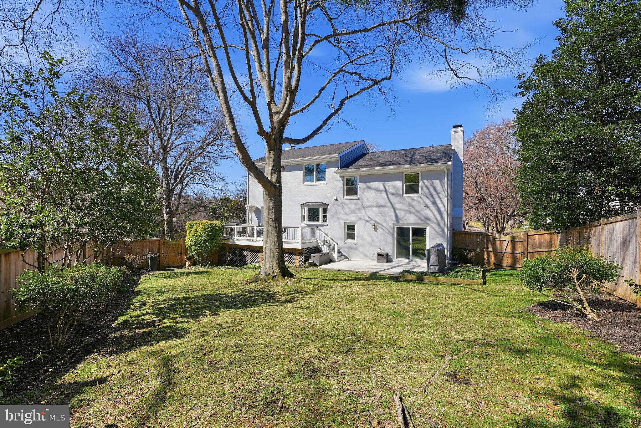 5836 Lenox Road Bethesda, MD 20817 - Photo 23 of 26