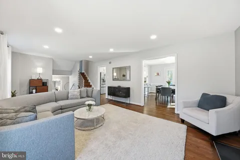 $1,550,000 | 5836 Lenox Road, Bethesda, MD 20817